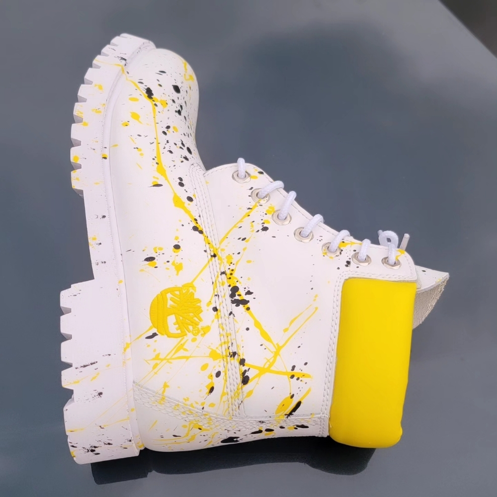 Brand new Timberland Boots Fashion